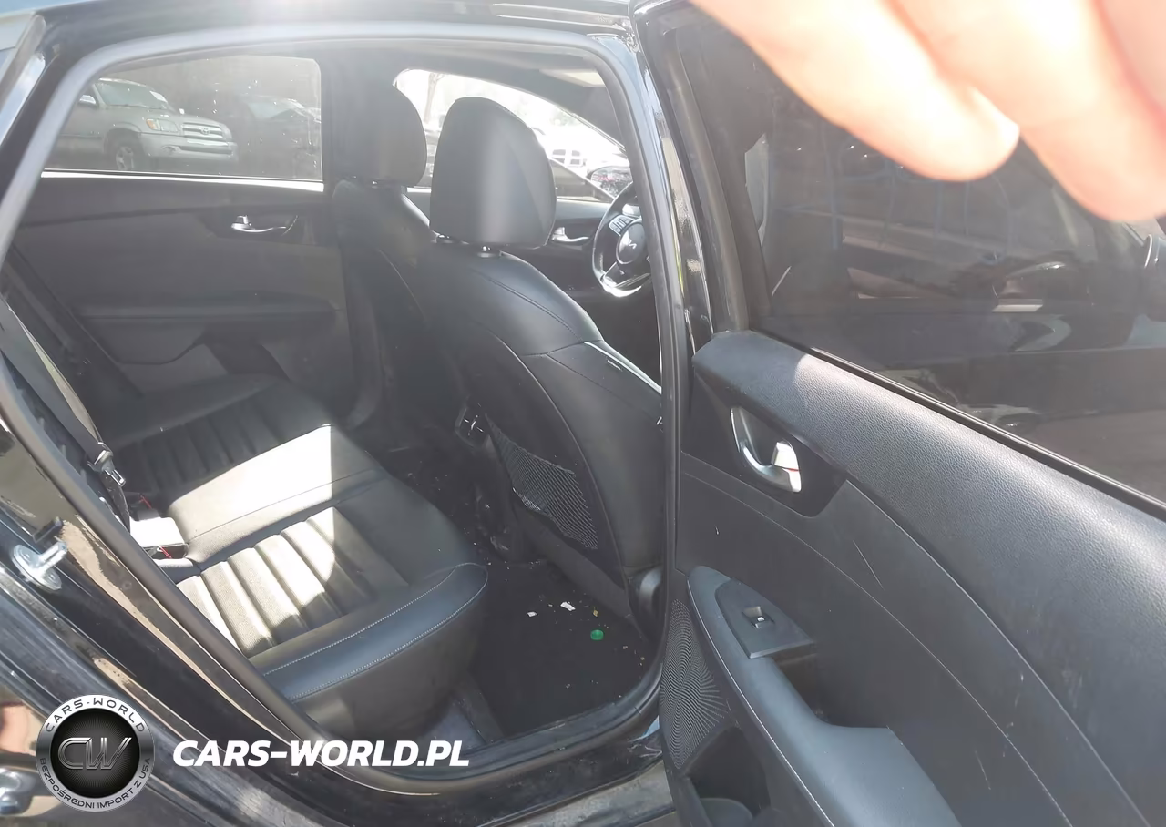 2023 Kia Forte Gt-Line VIN:3KPF54AD4PE588670 - 8