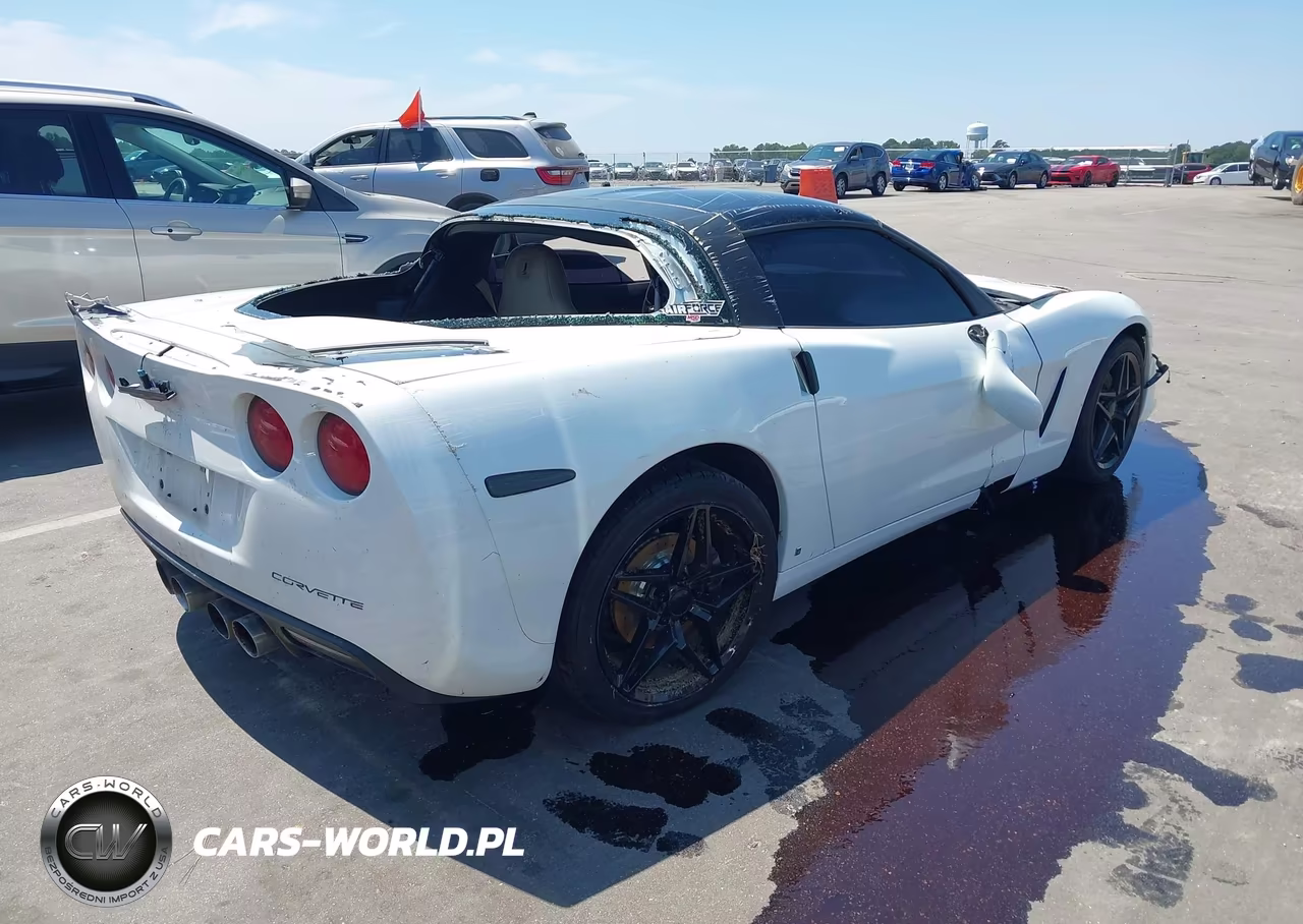 2007 Chevrolet Corvette VIN:1G1YY26U375121919 - 4