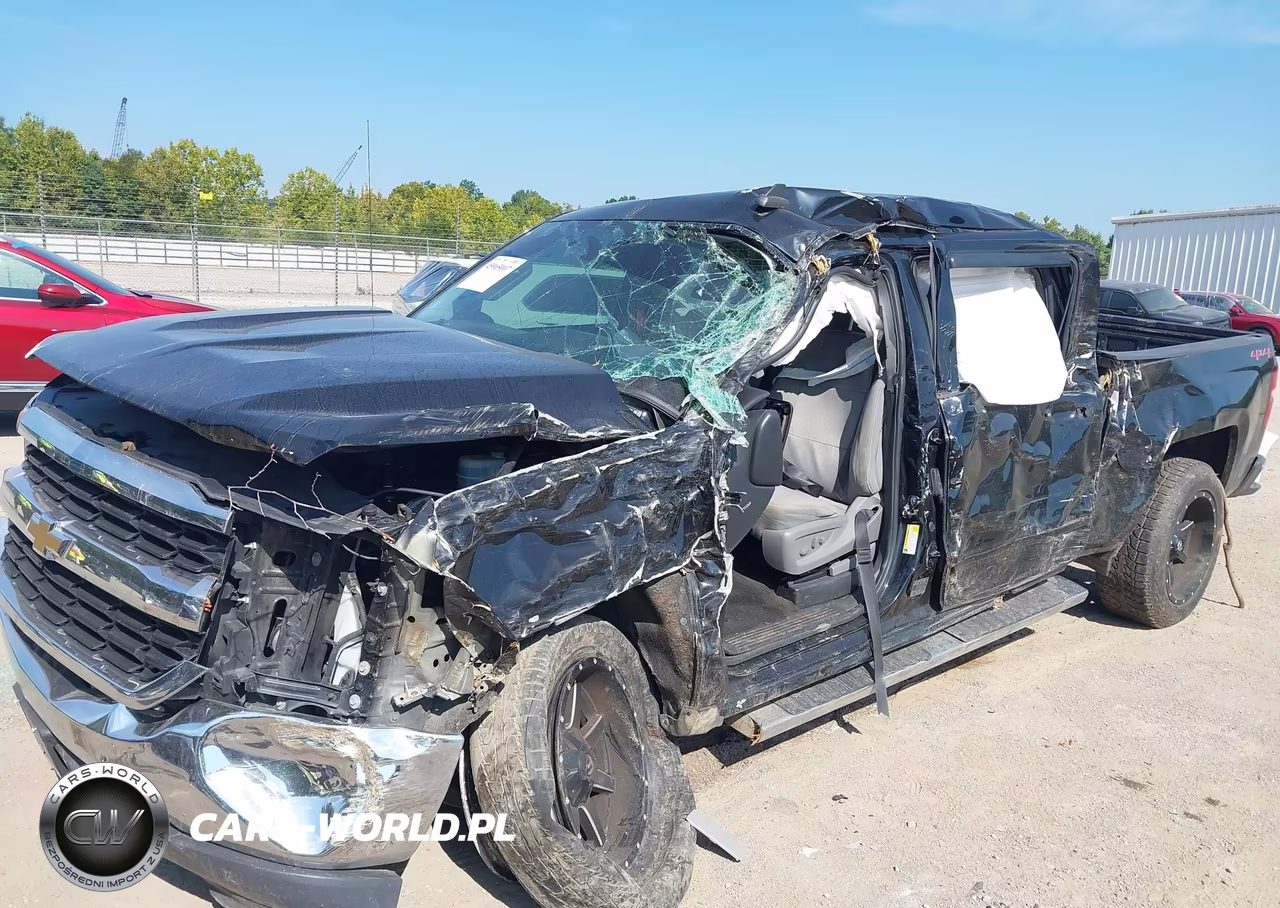 2018 Chevrolet Silverado 1500 1Lt VIN:3GCUKRECXJG359825 - 6