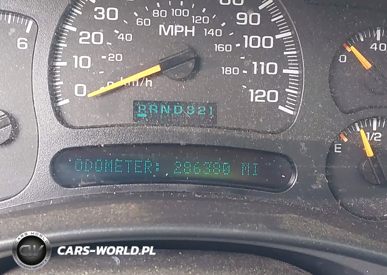 2003 Chevrolet Suburban 1500 Z71 VIN:3GNFK16Z13G131705 - 16
