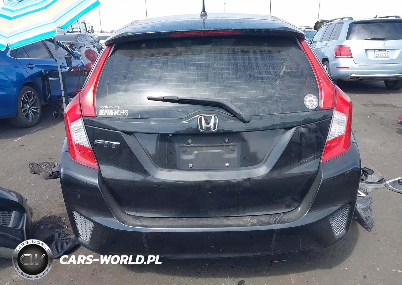 2015 Honda Fit Lx VIN:3HGGK5G58FM773765 - 17