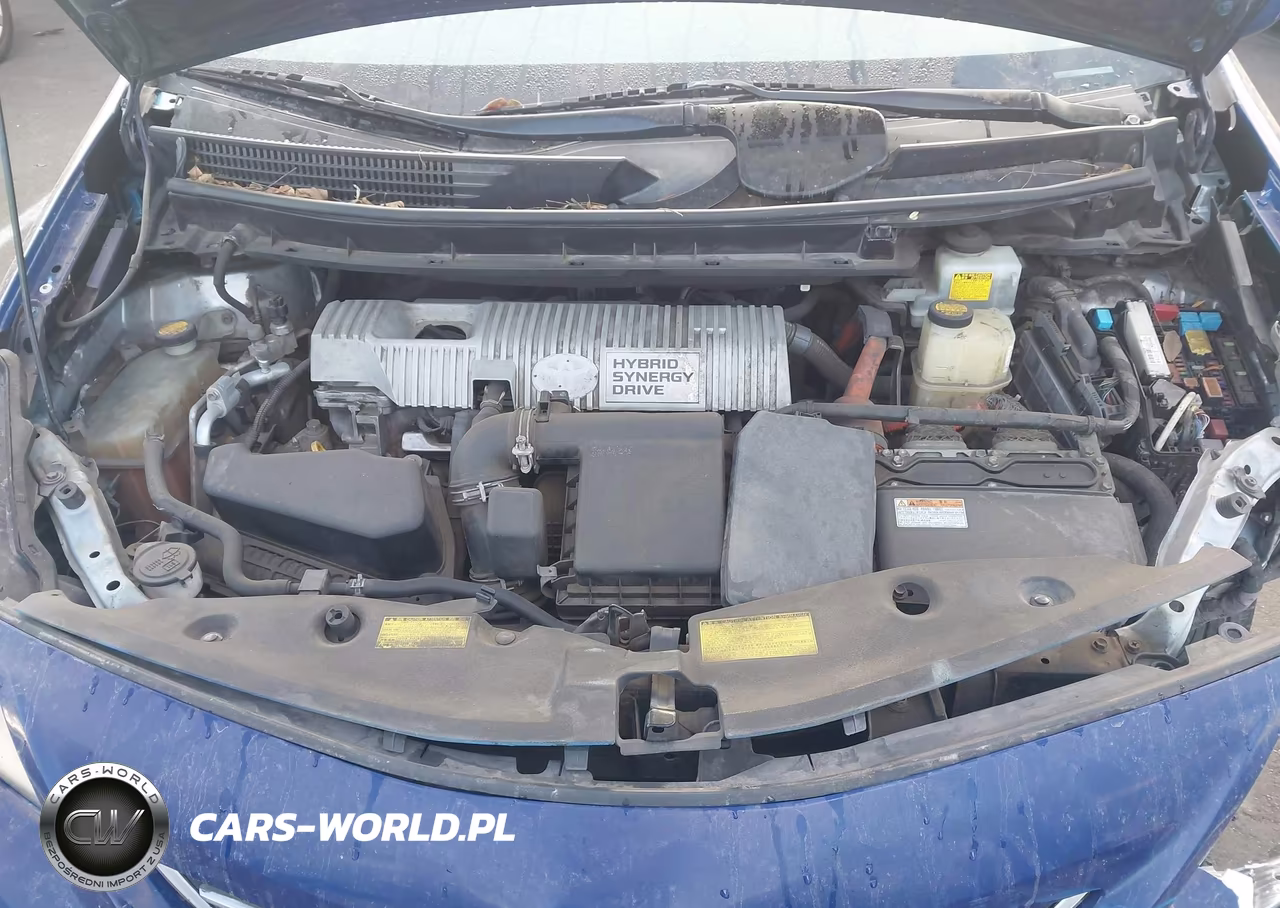 2013 Toyota Prius V Two VIN:JTDZN3EU6D3276662 - 10