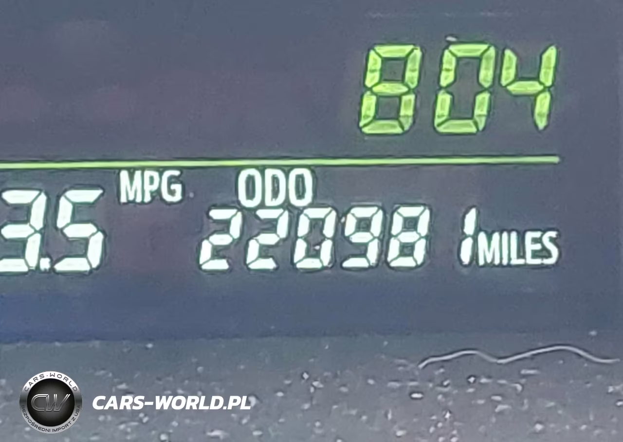 2013 Toyota Prius V Two VIN:JTDZN3EU6D3276662 - 15