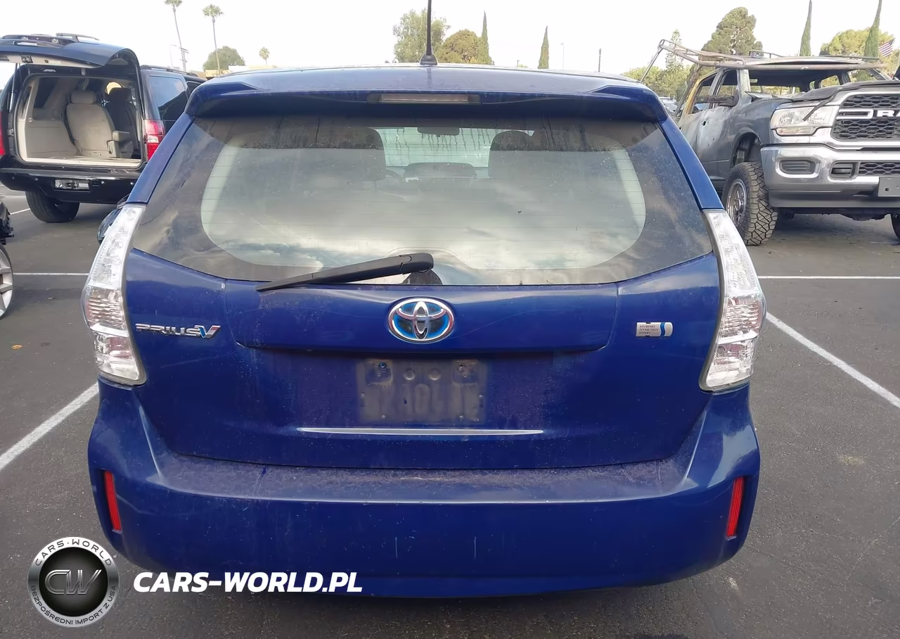 2013 Toyota Prius V Two VIN:JTDZN3EU6D3276662 - 16