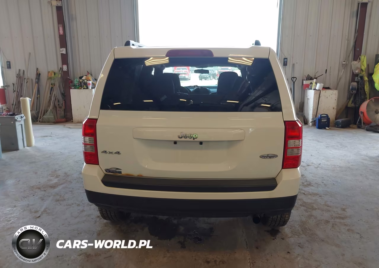2015 Jeep Patriot High Altitude Edition VIN:1C4NJRFBXFD308231 - 16
