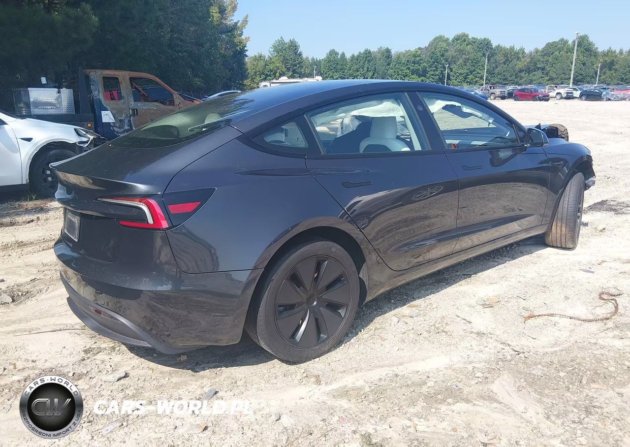 2024 Tesla Model 3 Long Range Dual Motor All-Wheel Drive-Rear-Wheel Drive VIN:5YJ3E1EA5RF814391 - 4
