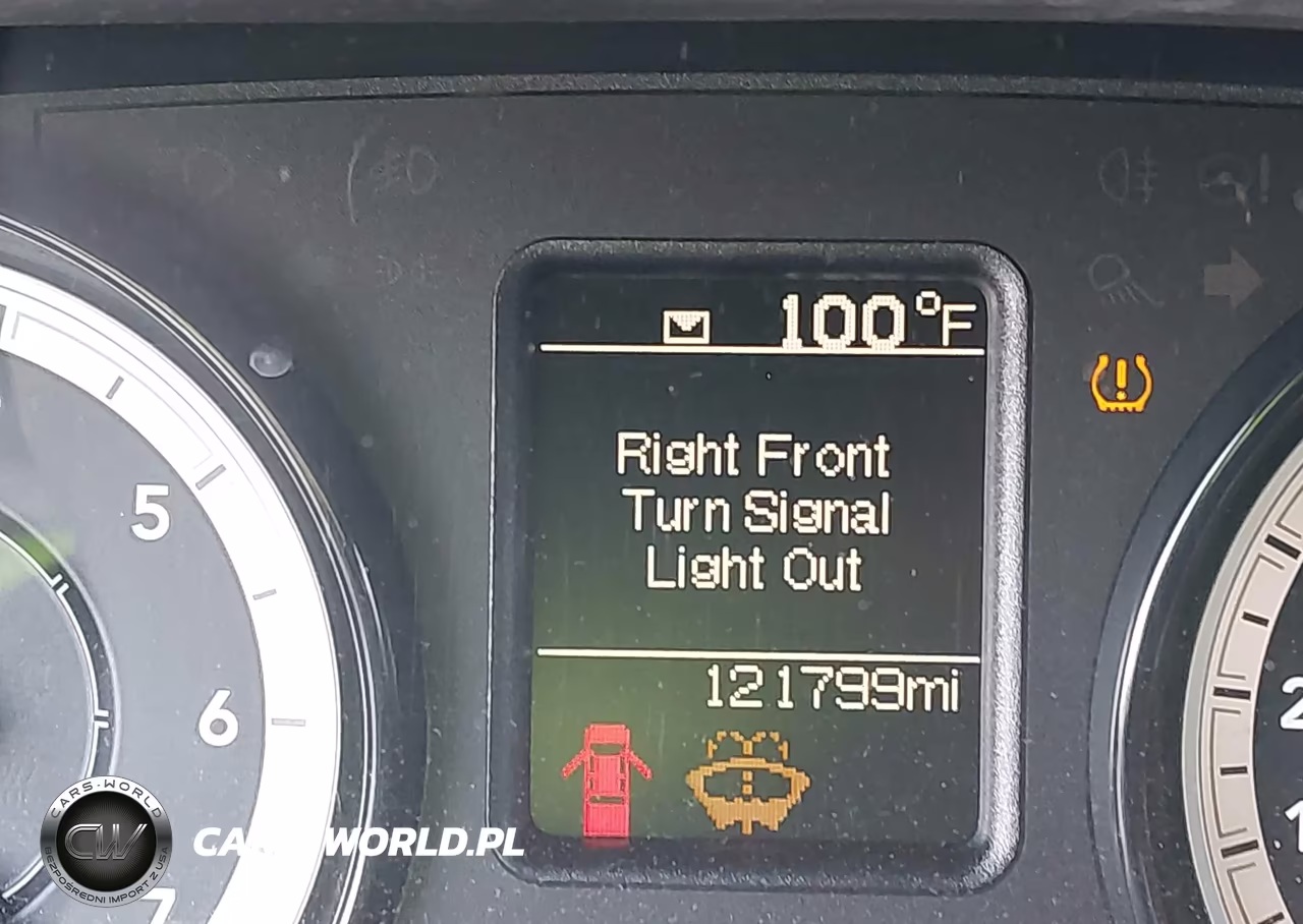 2018 Ram 1500 Express 4X4 6'4 Box VIN:1C6RR7FGXJS102915 - 15