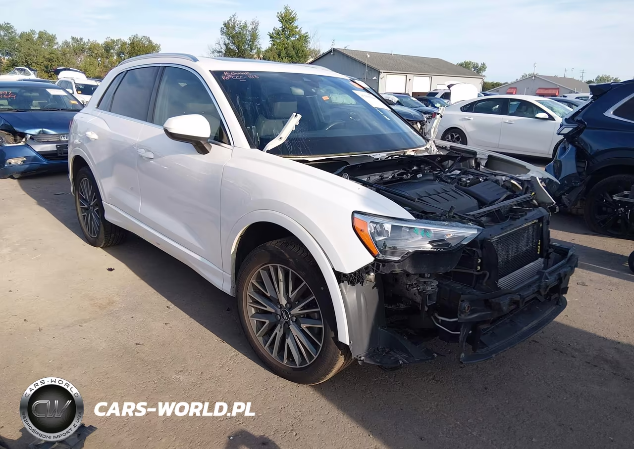 2021 Audi Q3 Premium 40 Tfsi Quattro Tiptronic – zdjęcie 1 z 17