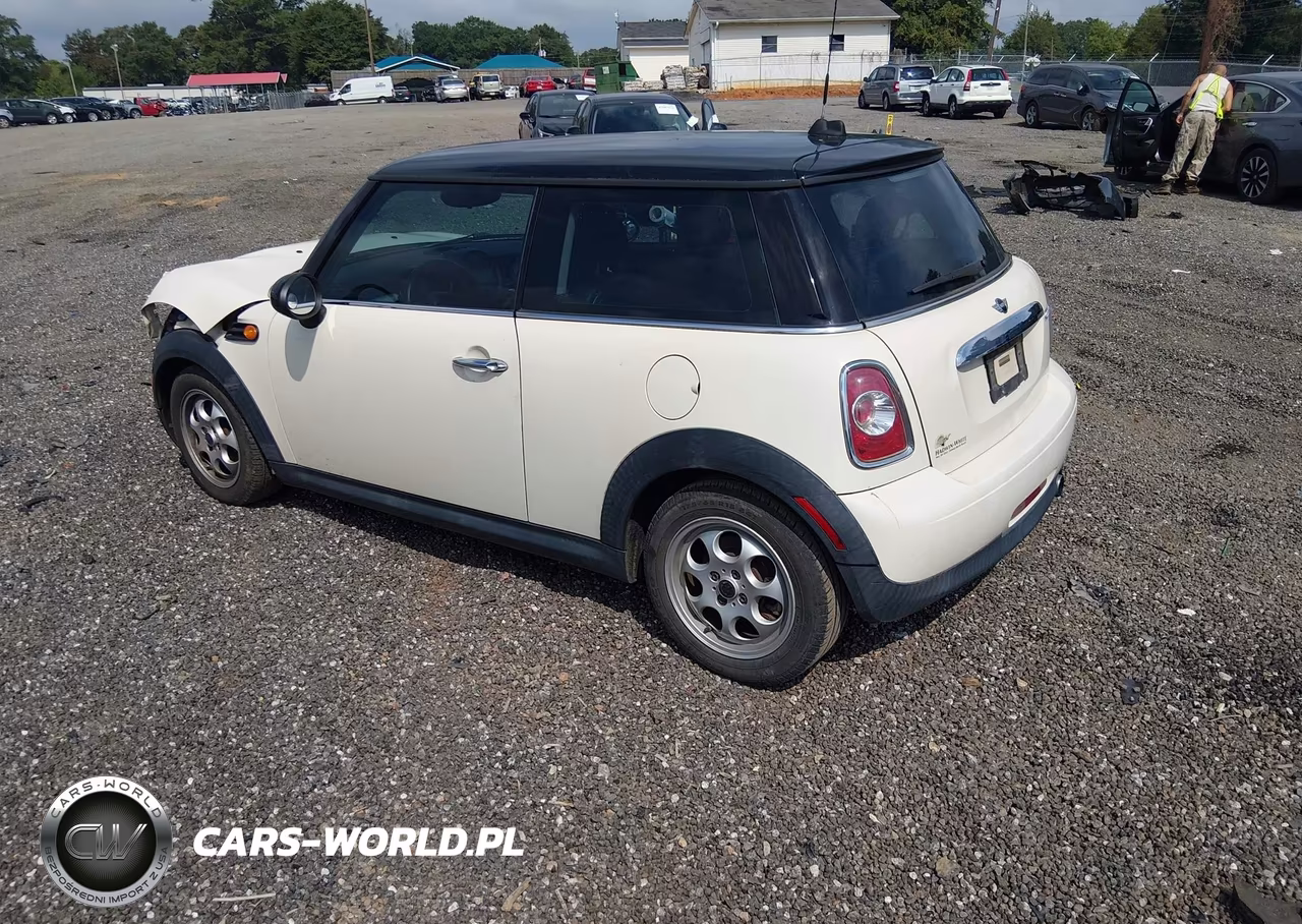2012 Mini Cooper VIN:WMWSU3C59CT262122 - 3