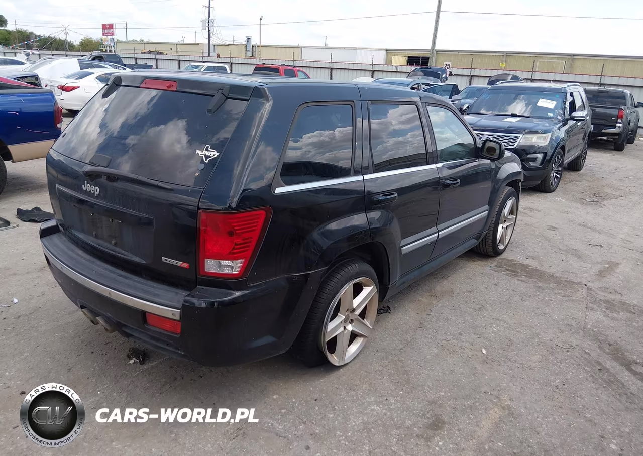 2008 Jeep Grand Cherokee Srt8 VIN:1J8HR78348C174799 - 4