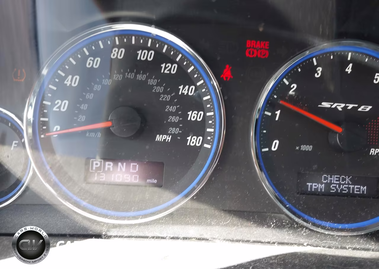2008 Jeep Grand Cherokee Srt8 VIN:1J8HR78348C174799 - 7