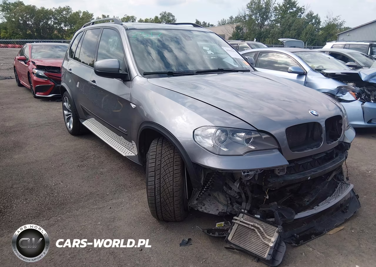 2012 BMW X5 xDrive50I – zdjęcie 1 z 16