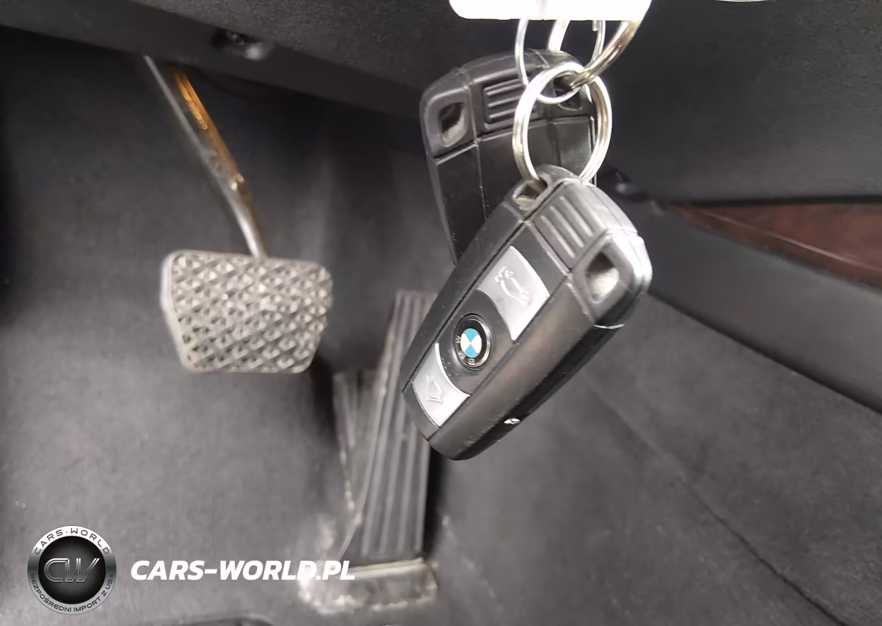 2012 BMW X5 xDrive50I VIN:5UXZV8C58CL425420 - 11