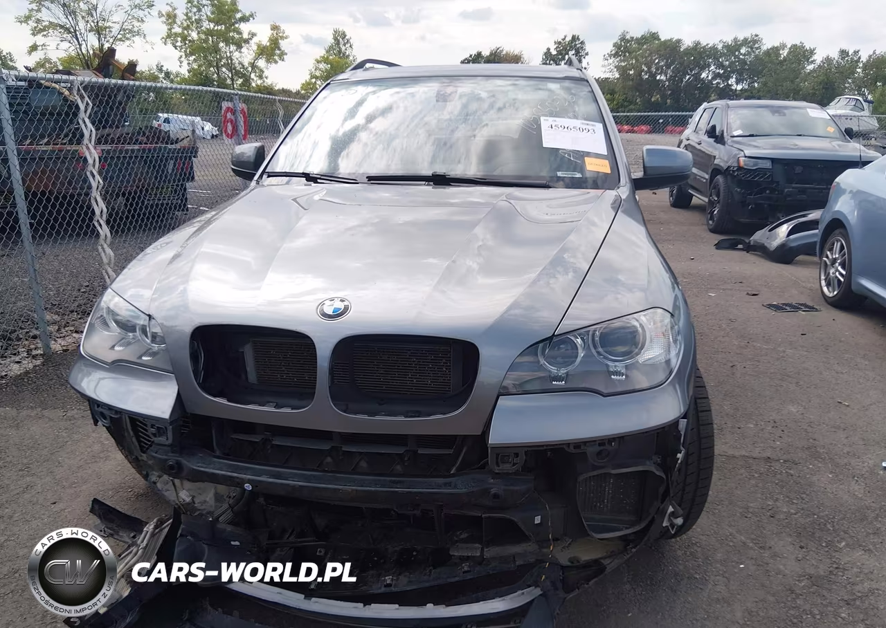 2012 BMW X5 xDrive50I VIN:5UXZV8C58CL425420 - 12