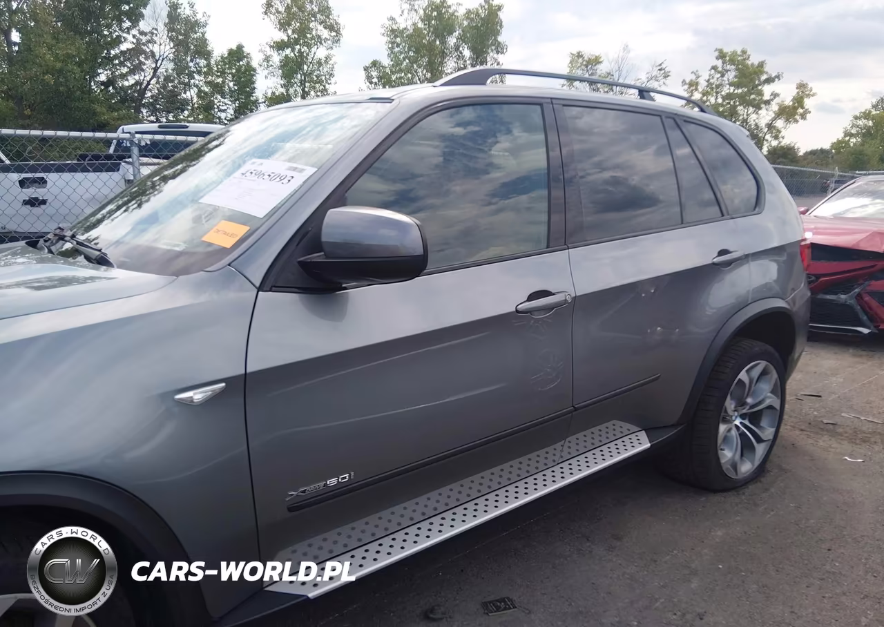2012 BMW X5 xDrive50I VIN:5UXZV8C58CL425420 - 14