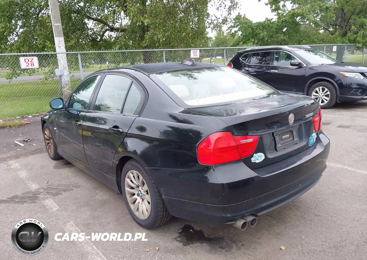 2009 BMW 328I VIN:WBAPH77529NM28053 - 3