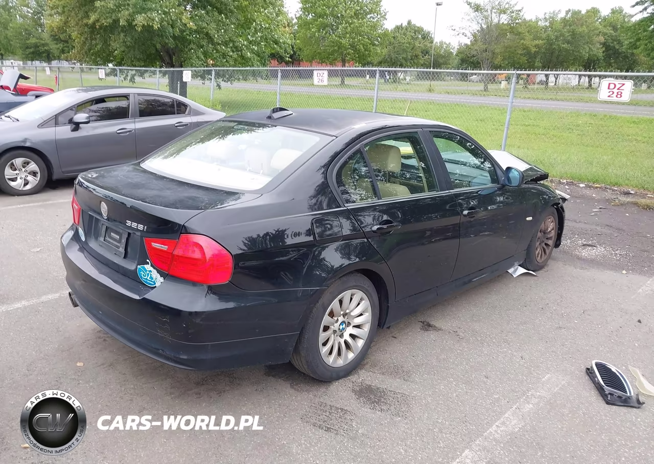 2009 BMW 328I VIN:WBAPH77529NM28053 - 4