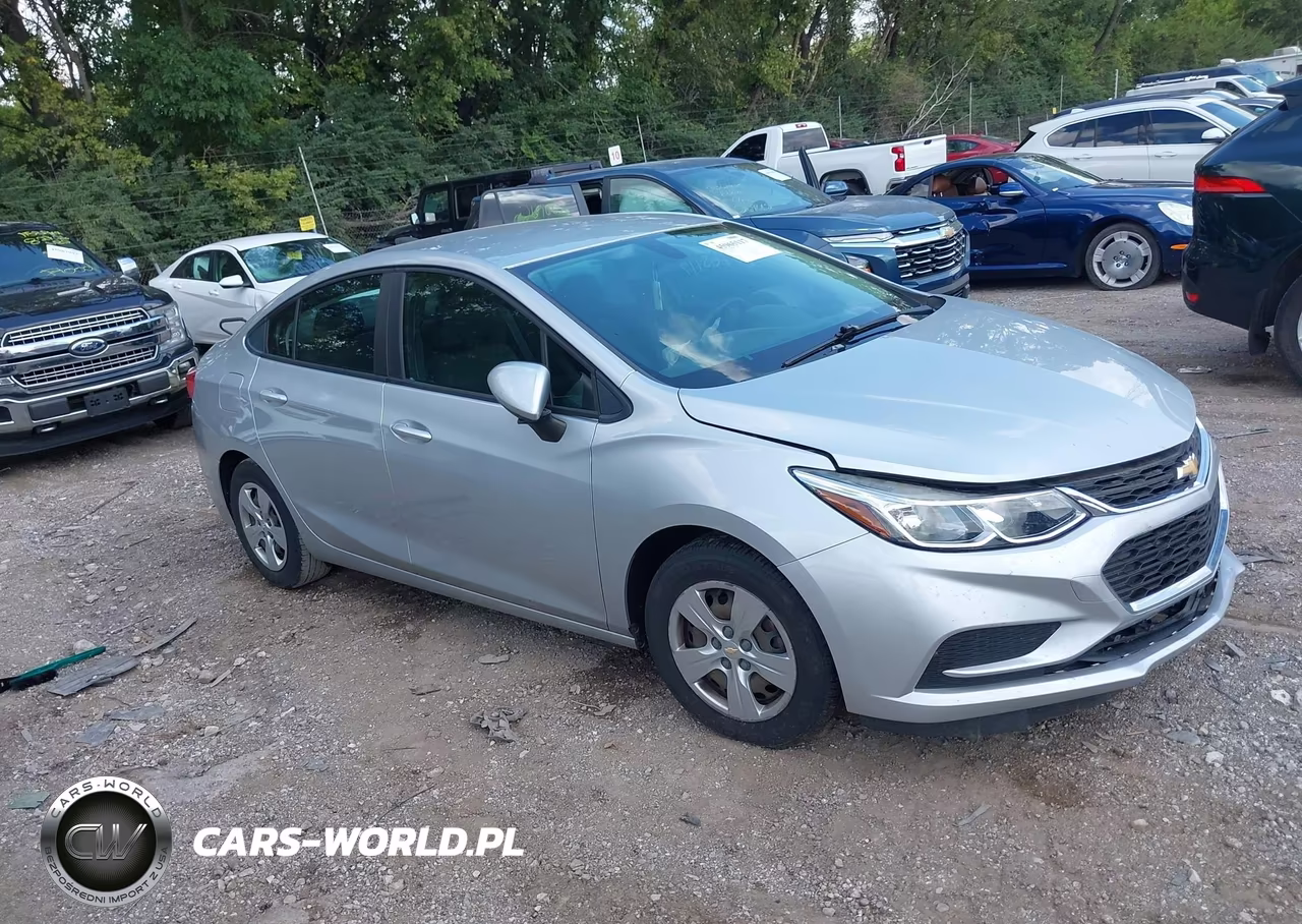 2016 Chevrolet Cruze Ls Auto – zdjęcie 1 z 17