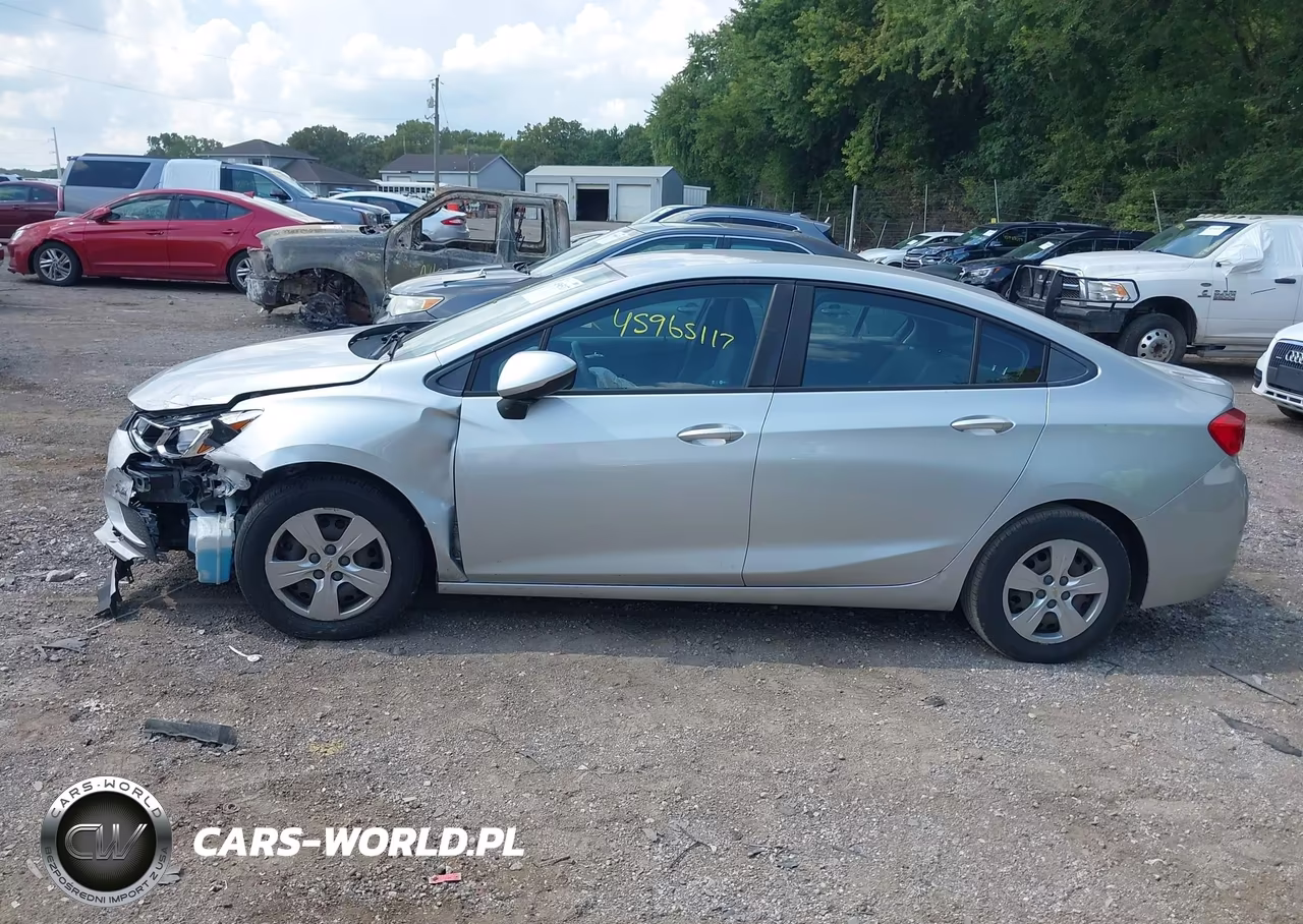 2016 Chevrolet Cruze Ls Auto VIN:1G1BC5SM2G7262125 - 14