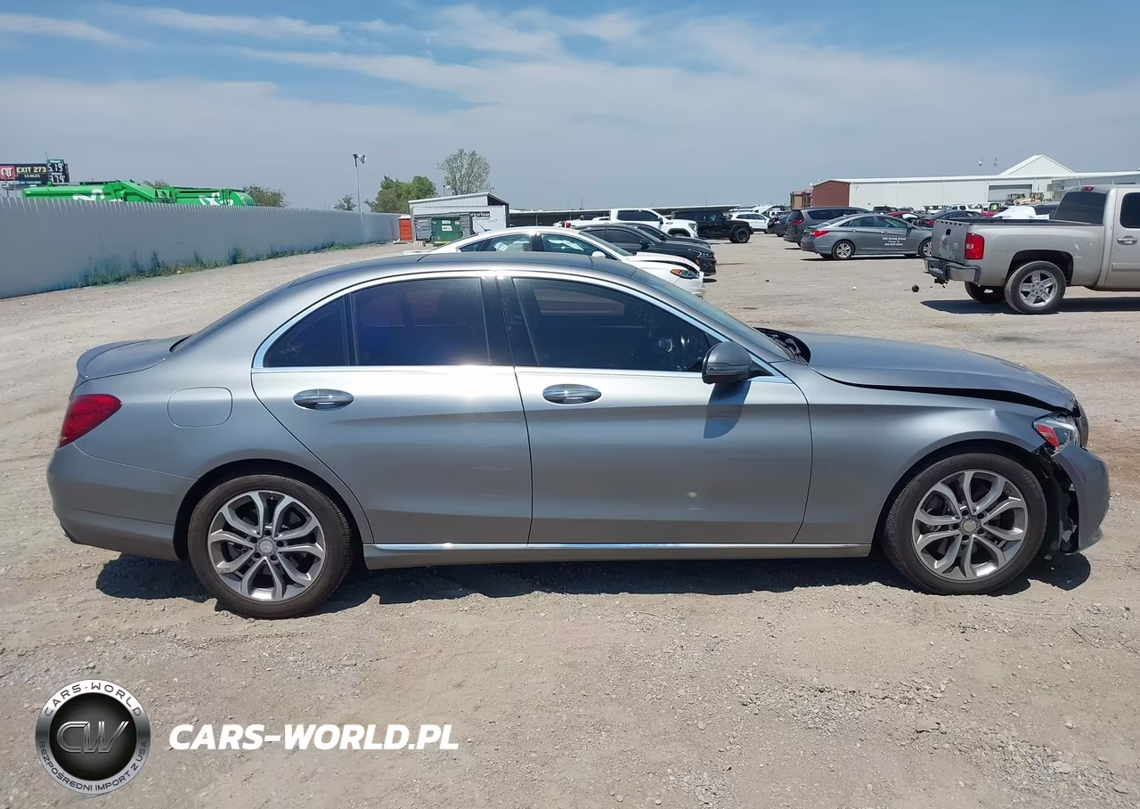 2016 Mercedes-Benz C 300 VIN:55SWF4JB1GU103132 - 13