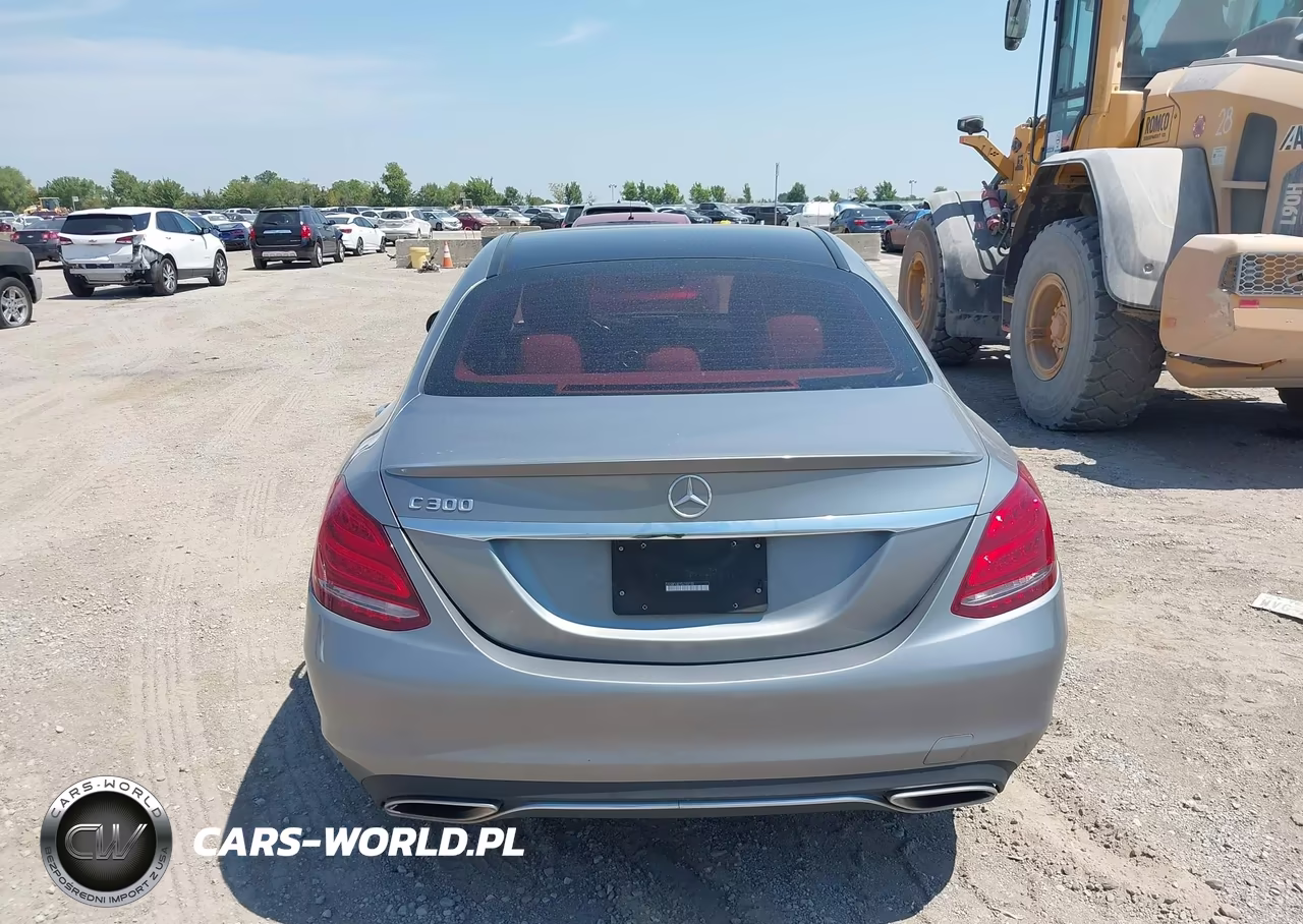 2016 Mercedes-Benz C 300 VIN:55SWF4JB1GU103132 - 16