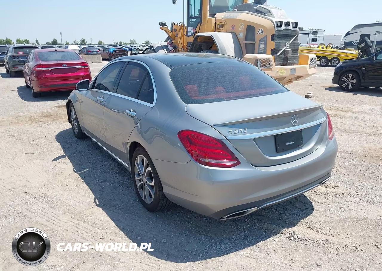 2016 Mercedes-Benz C 300 VIN:55SWF4JB1GU103132 - 3