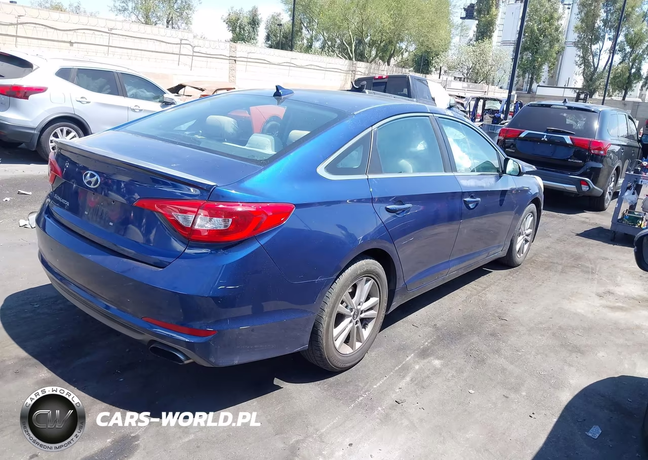 2016 Hyundai Sonata Se VIN:5NPE24AF6GH333259 - 4