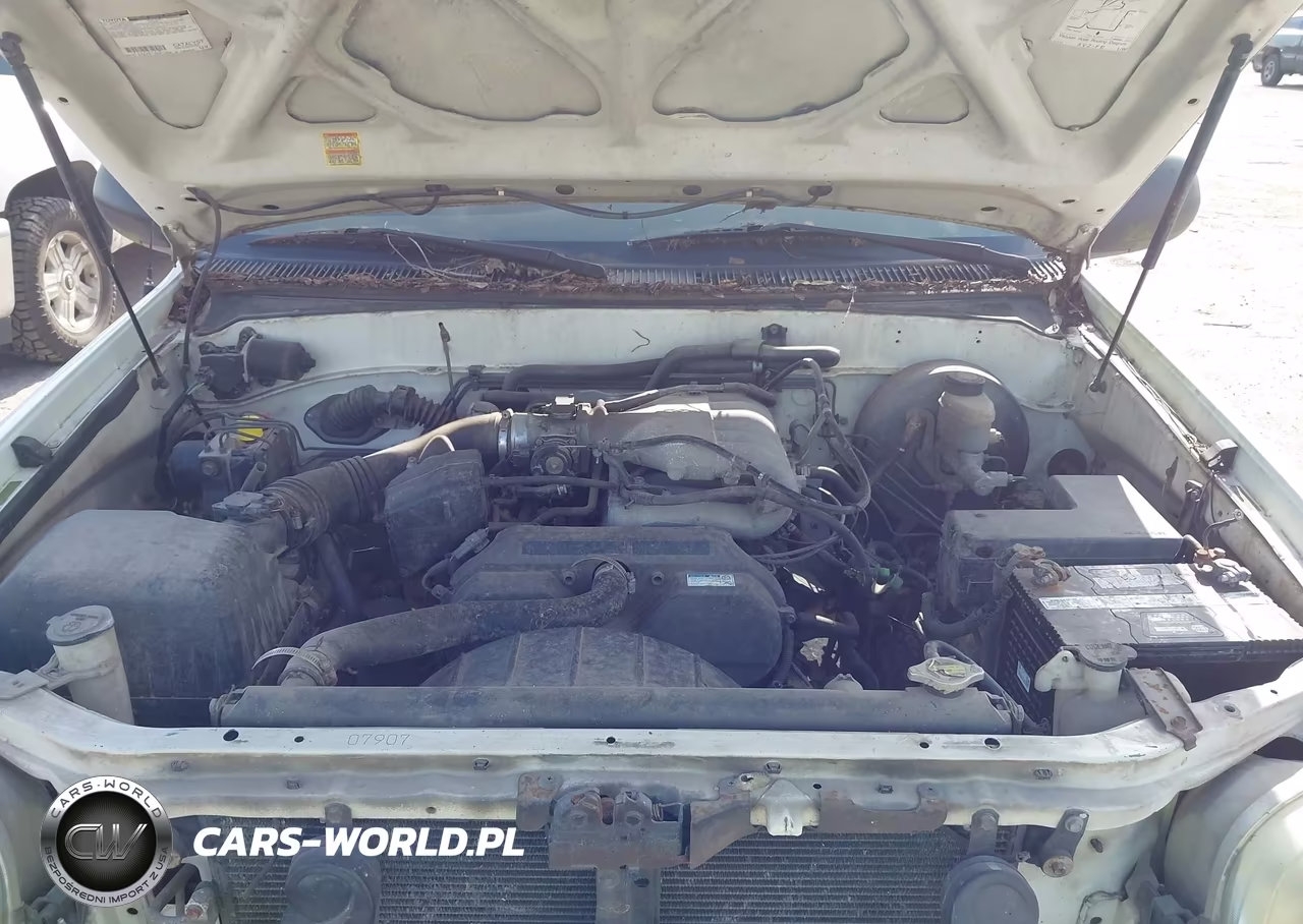 2003 Toyota Tundra VIN:5TBJN32183S379319 - 10