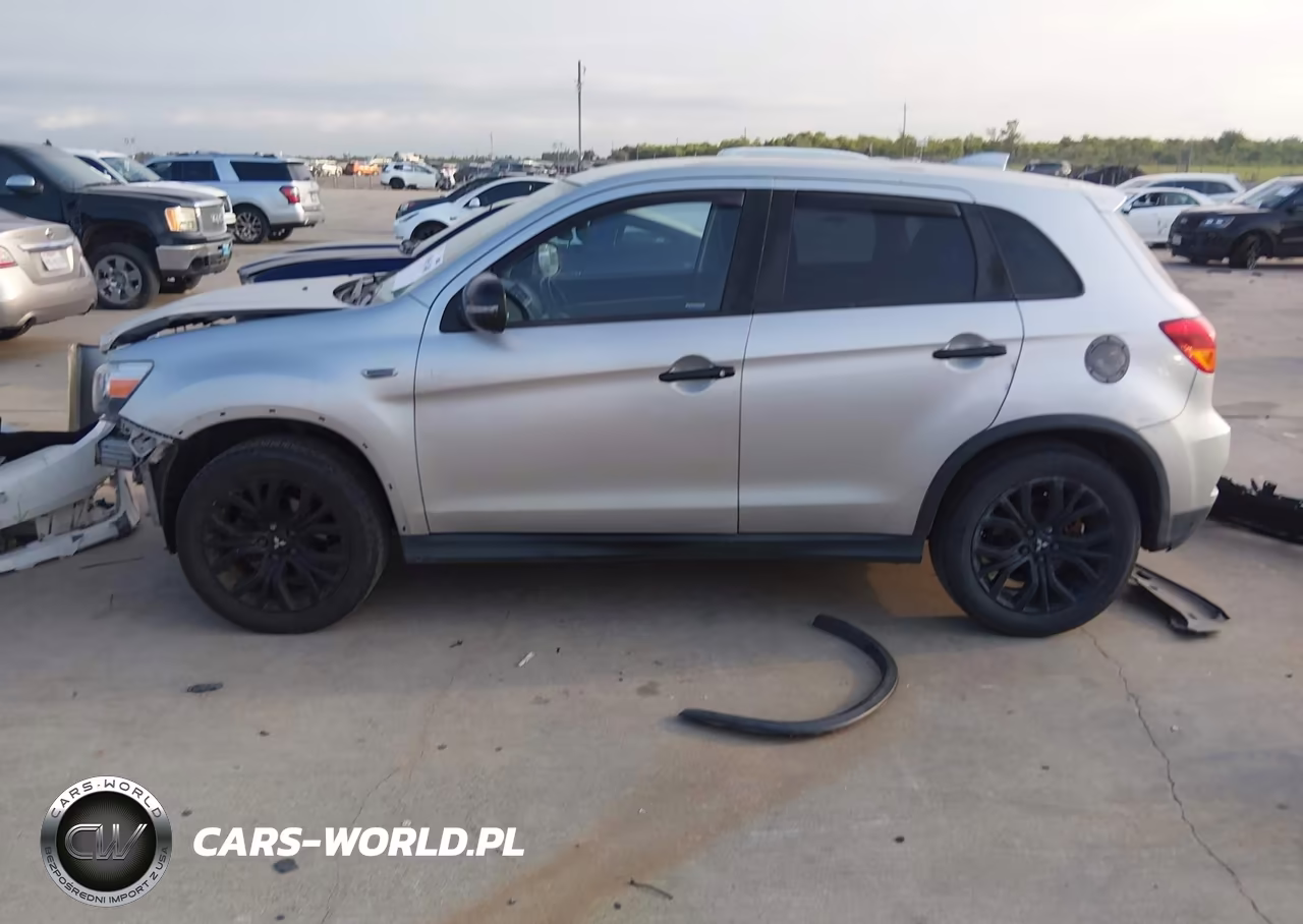 2019 Mitsubishi Outlander Sport 2.0 Le VIN:JA4AR3AU1KU017263 - 14