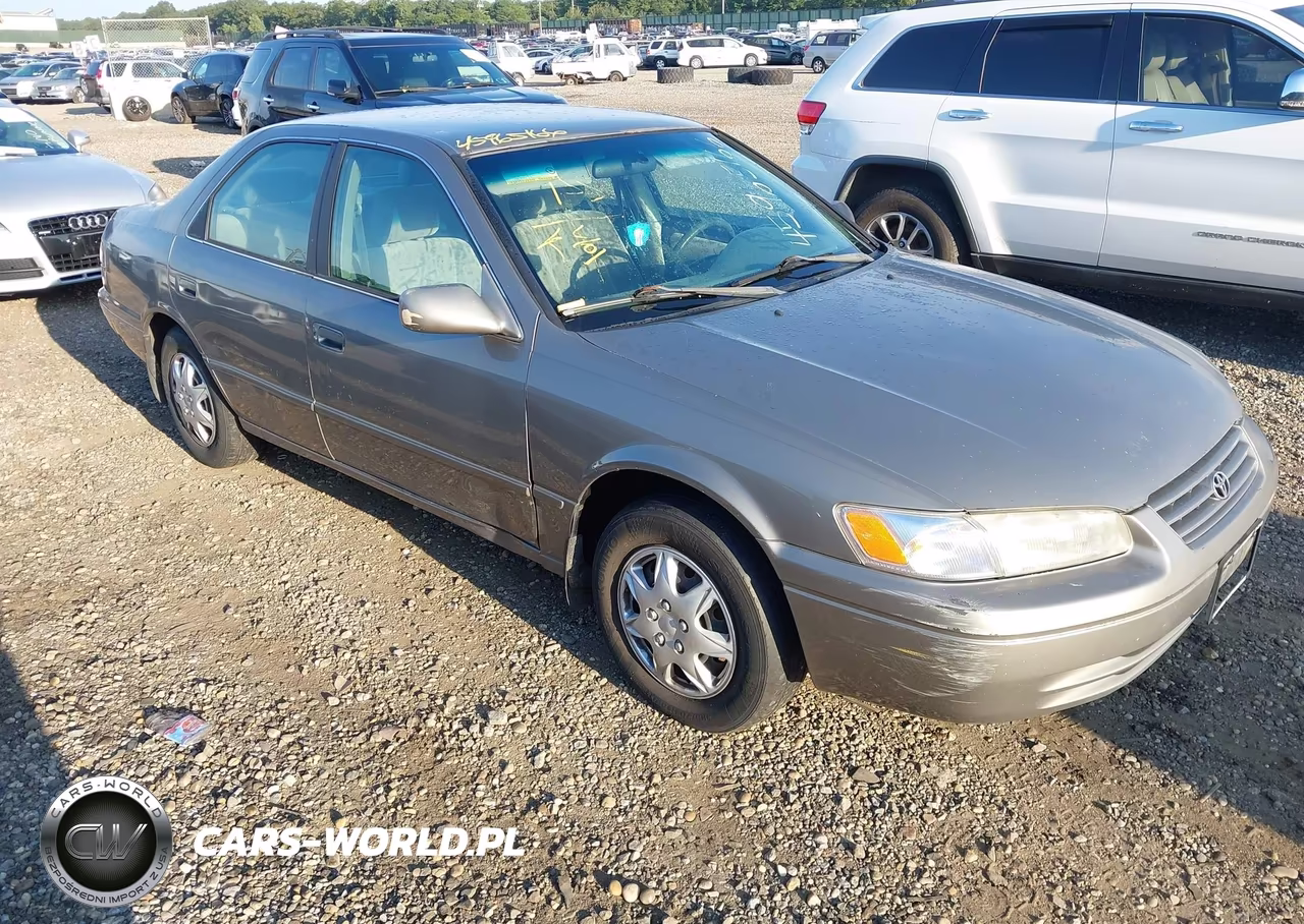 1999 Toyota Camry Le