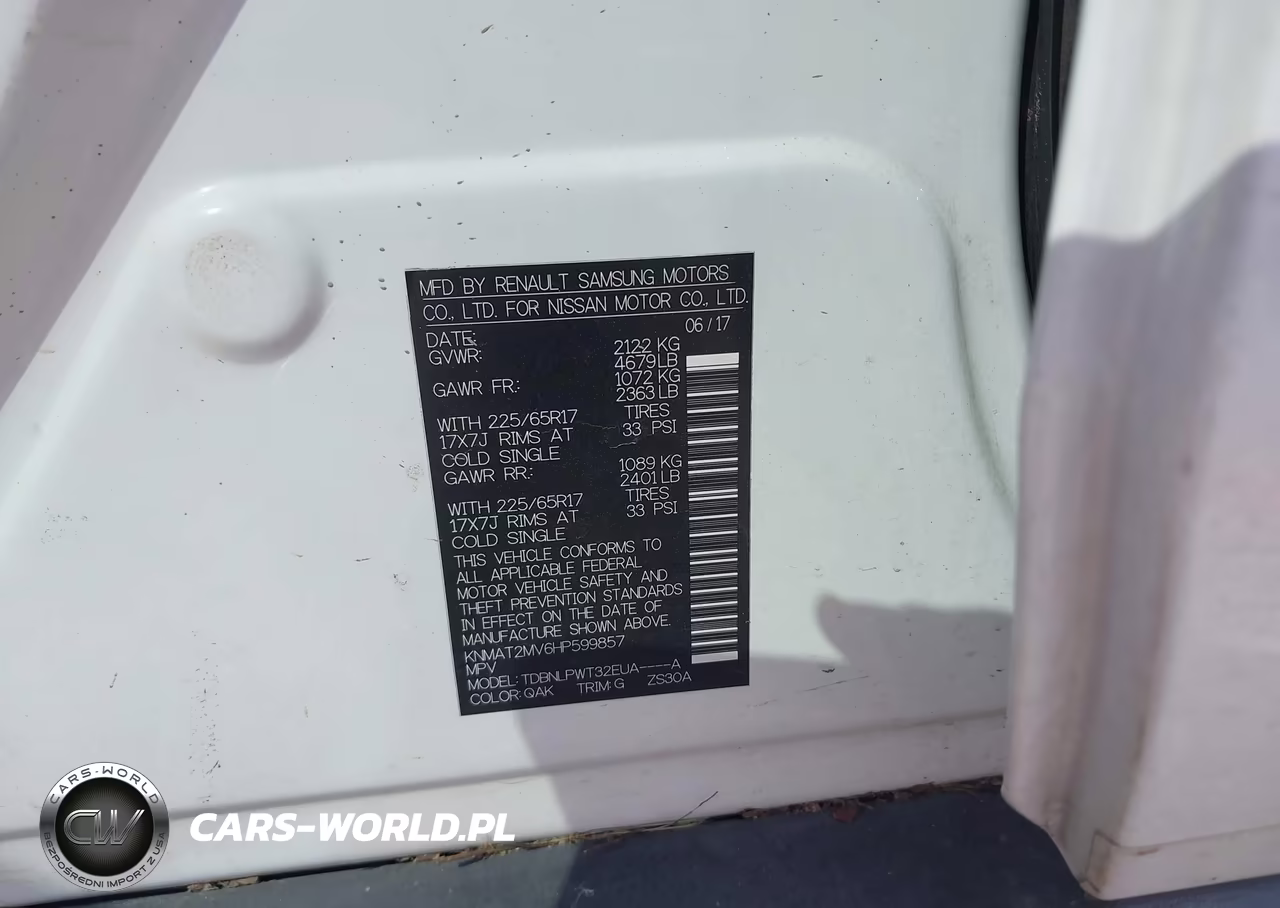 2017 Nissan Rogue S VIN:KNMAT2MV6HP599857 - 9