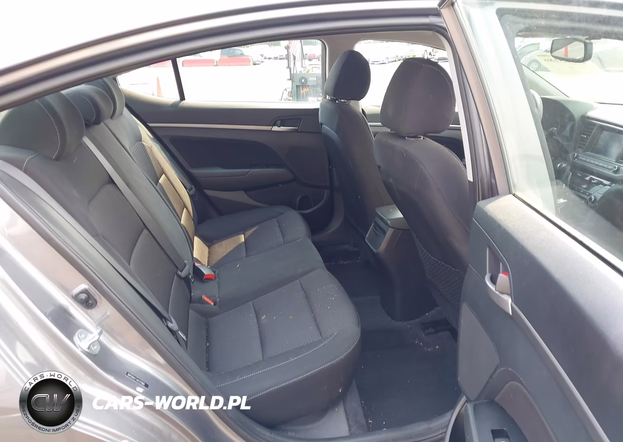 2018 Hyundai Elantra Value Edition VIN:5NPD84LF1JH331966 - 8
