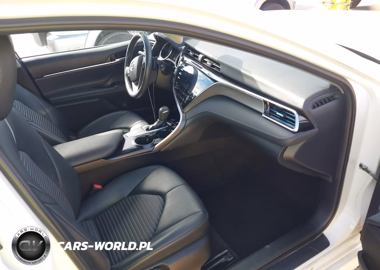 2018 Toyota Camry Se VIN:4T1B11HK4JU661554 - 5