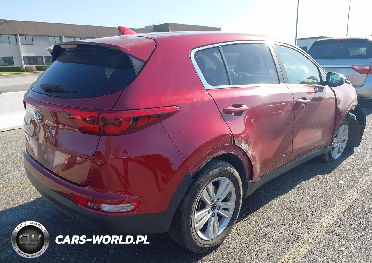 2019 Kia Sportage Lx VIN:KNDPM3AC8K7619095 - 4