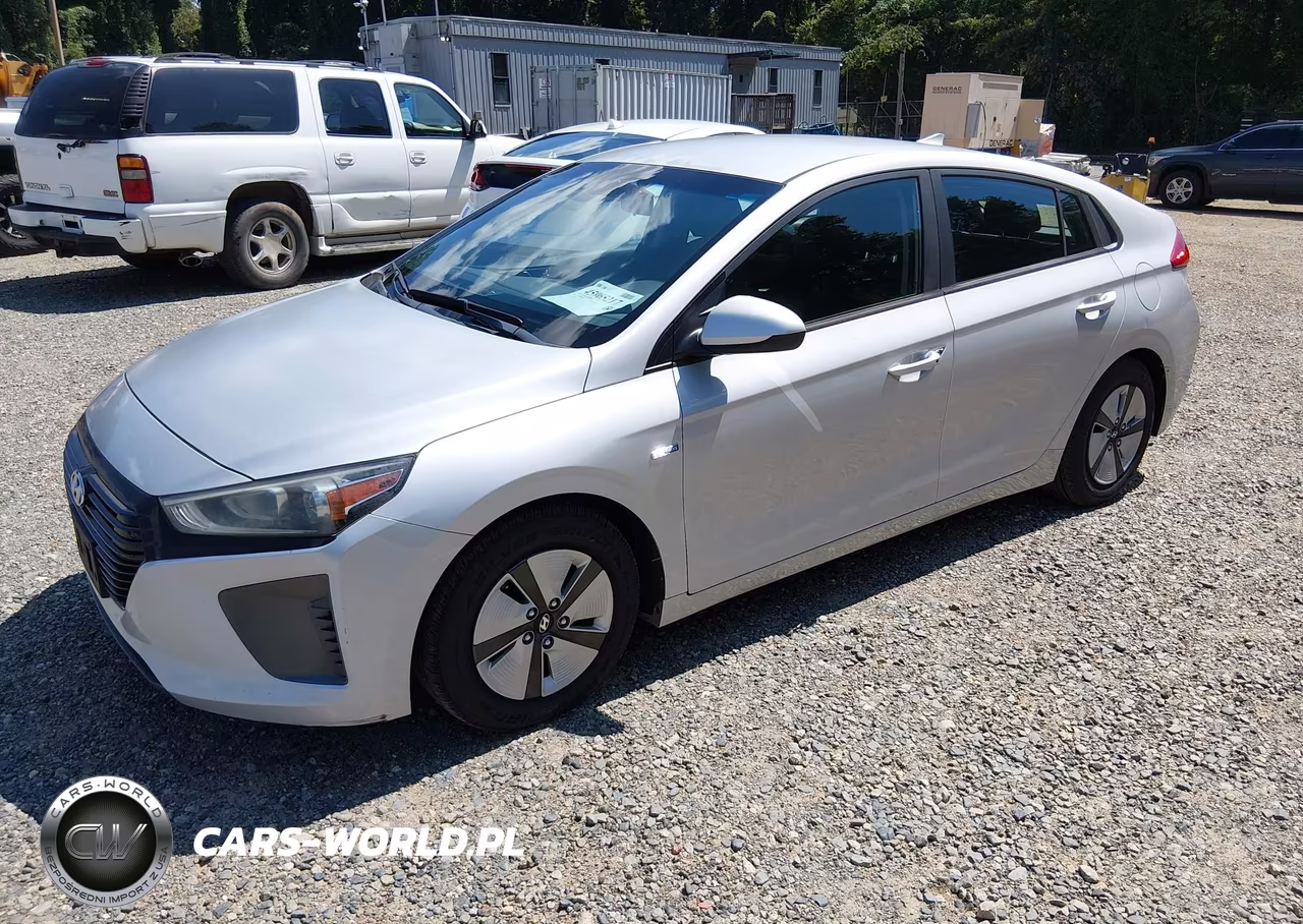 2018 Hyundai Ioniq Hybrid Blue VIN:KMHC65LC9JU075901 - 2