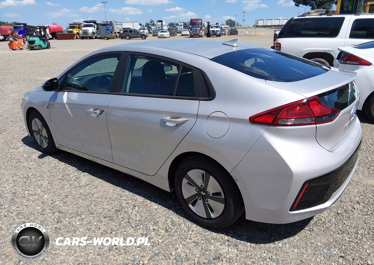 2018 Hyundai Ioniq Hybrid Blue VIN:KMHC65LC9JU075901 - 3