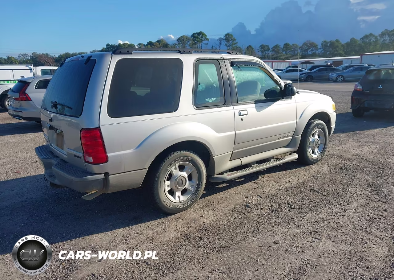 2002 Ford Explorer Sport VIN:1FMCU60E12UD14358 - 4