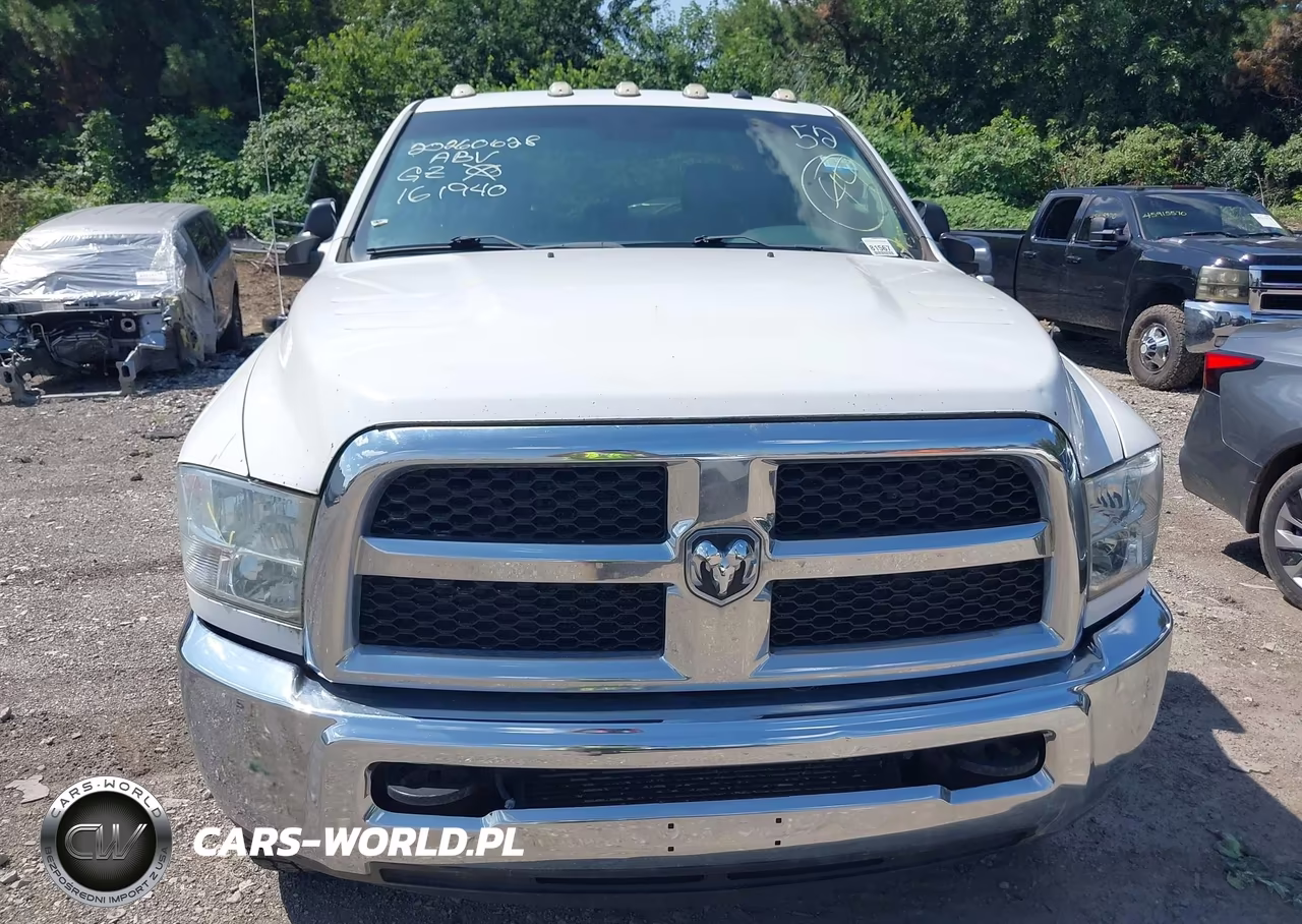 2018 Ram 2500 Tradesman 4X4 6'4 Box VIN:3C6UR5CL8JG161940 - 12