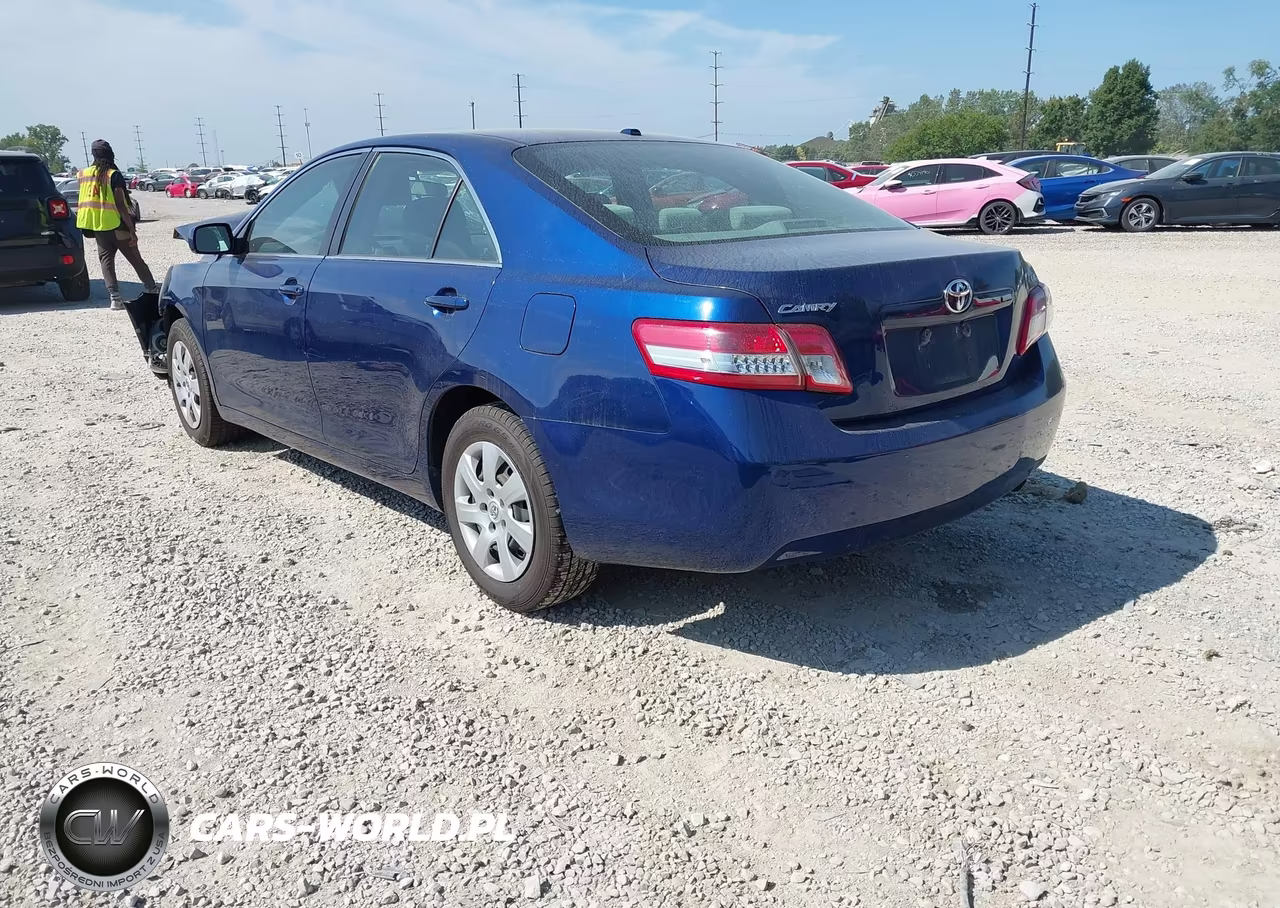 2011 Toyota Camry Le VIN:4T1BF3EK5BU592828 - 3