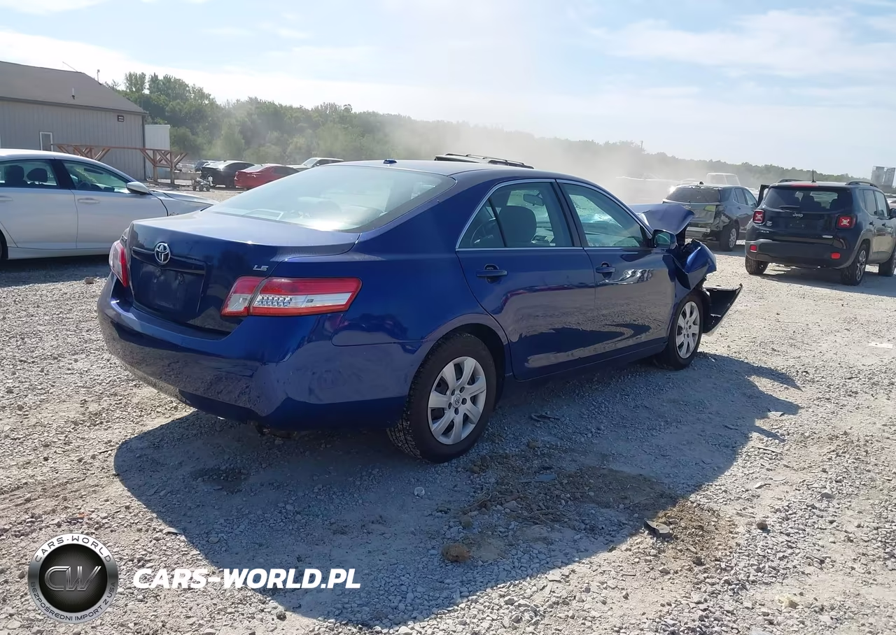 2011 Toyota Camry Le VIN:4T1BF3EK5BU592828 - 4