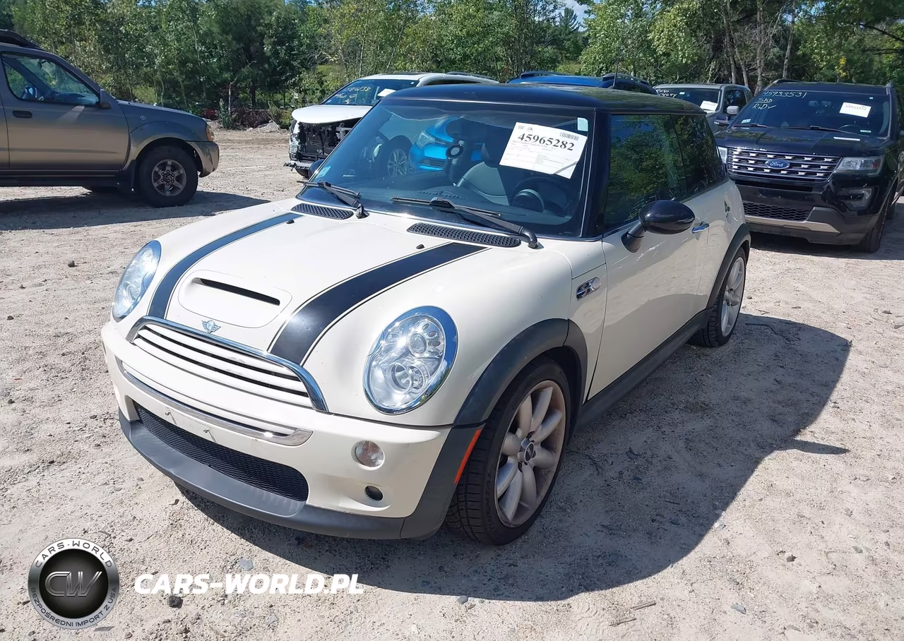 2006 Mini Cooper S VIN:WMWRE33596TJ35788 - 2