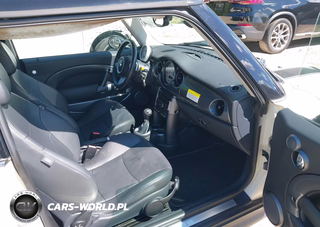 2006 Mini Cooper S VIN:WMWRE33596TJ35788 - 5
