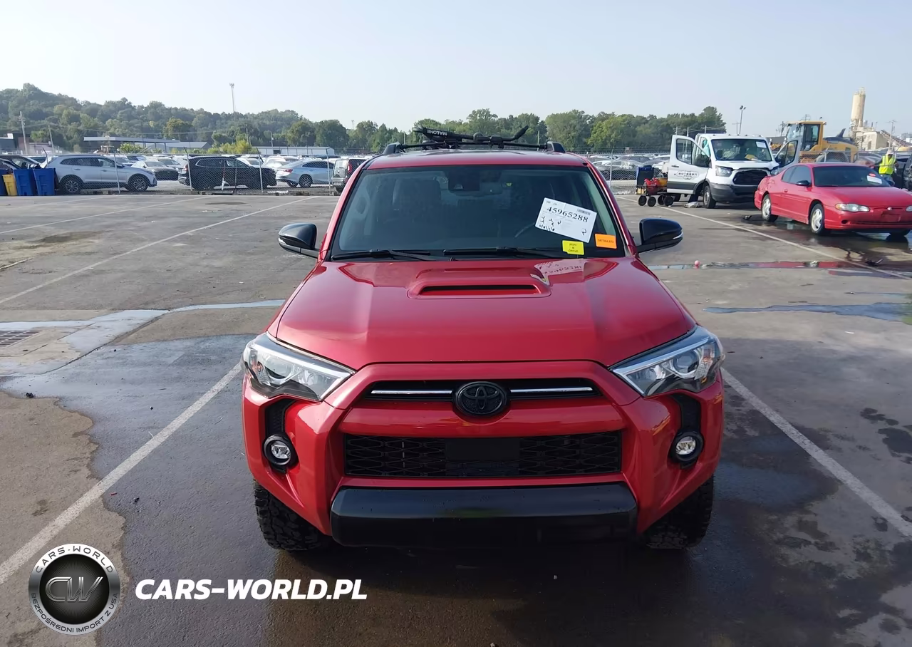 2021 Toyota 4Runner Venture Special Edition VIN:JTEHU5JR5M5967211 - 12