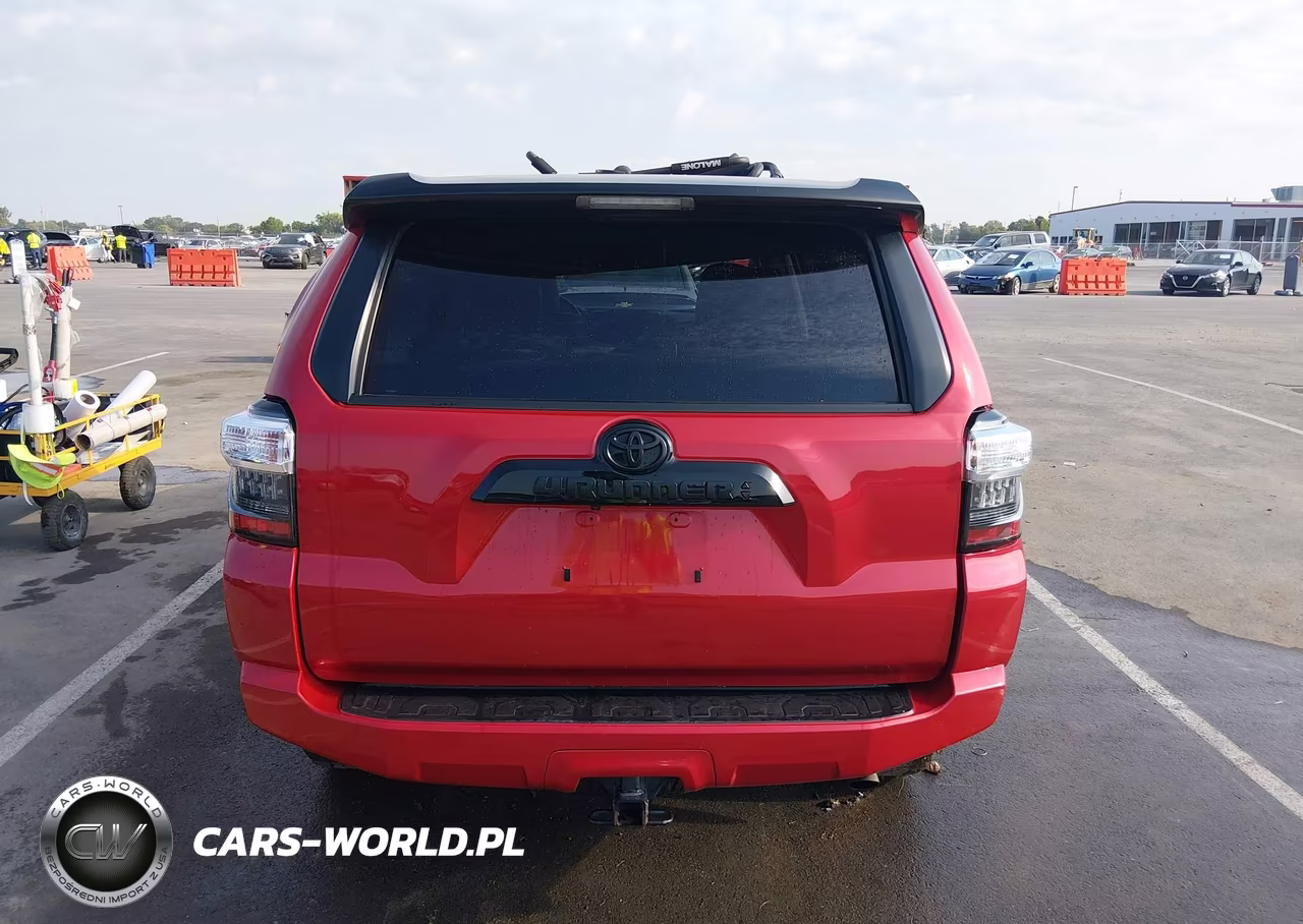 2021 Toyota 4Runner Venture Special Edition VIN:JTEHU5JR5M5967211 - 16