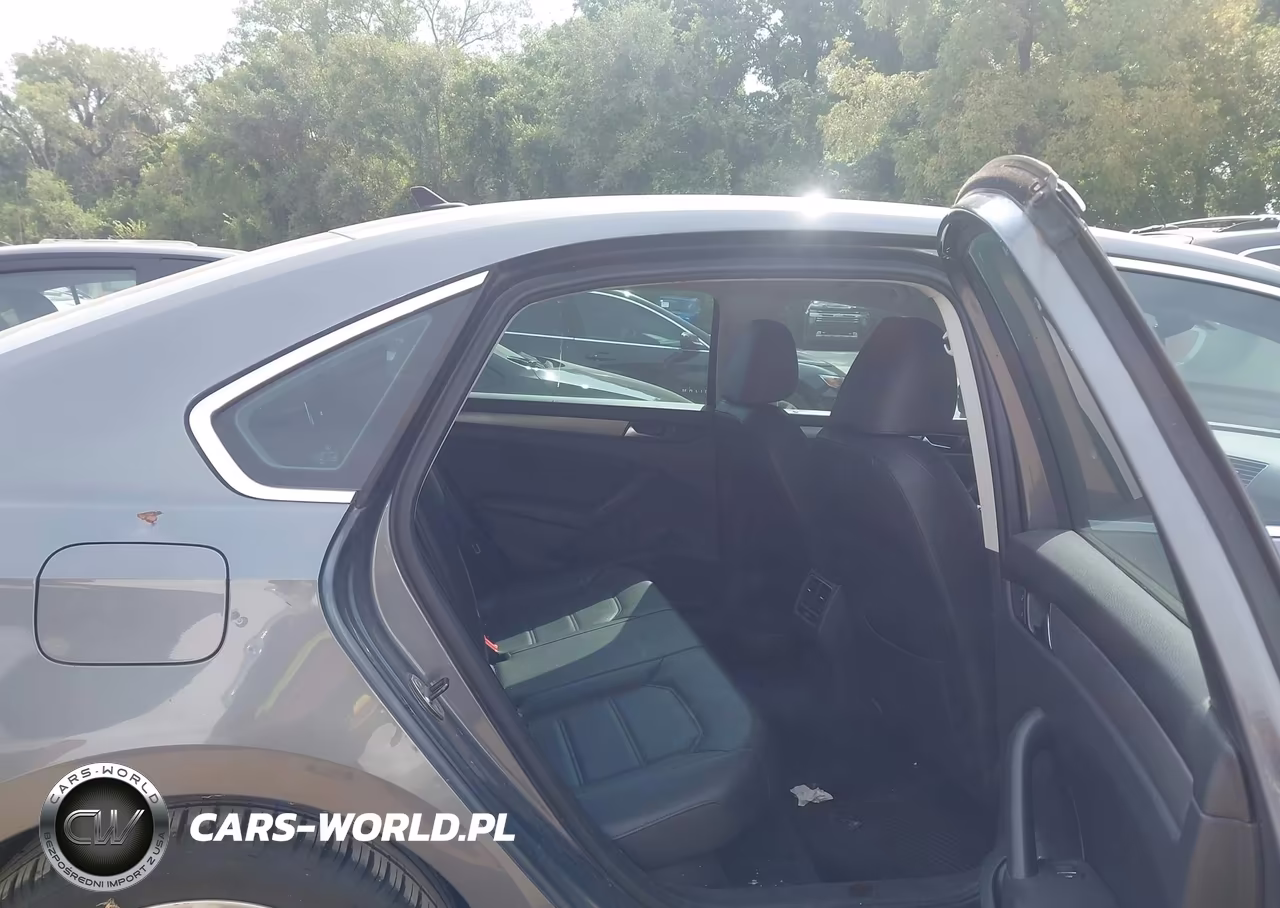 2014 Volkswagen Passat 2.0L Tdi Se VIN:1VWBN7A33EC081137 - 8