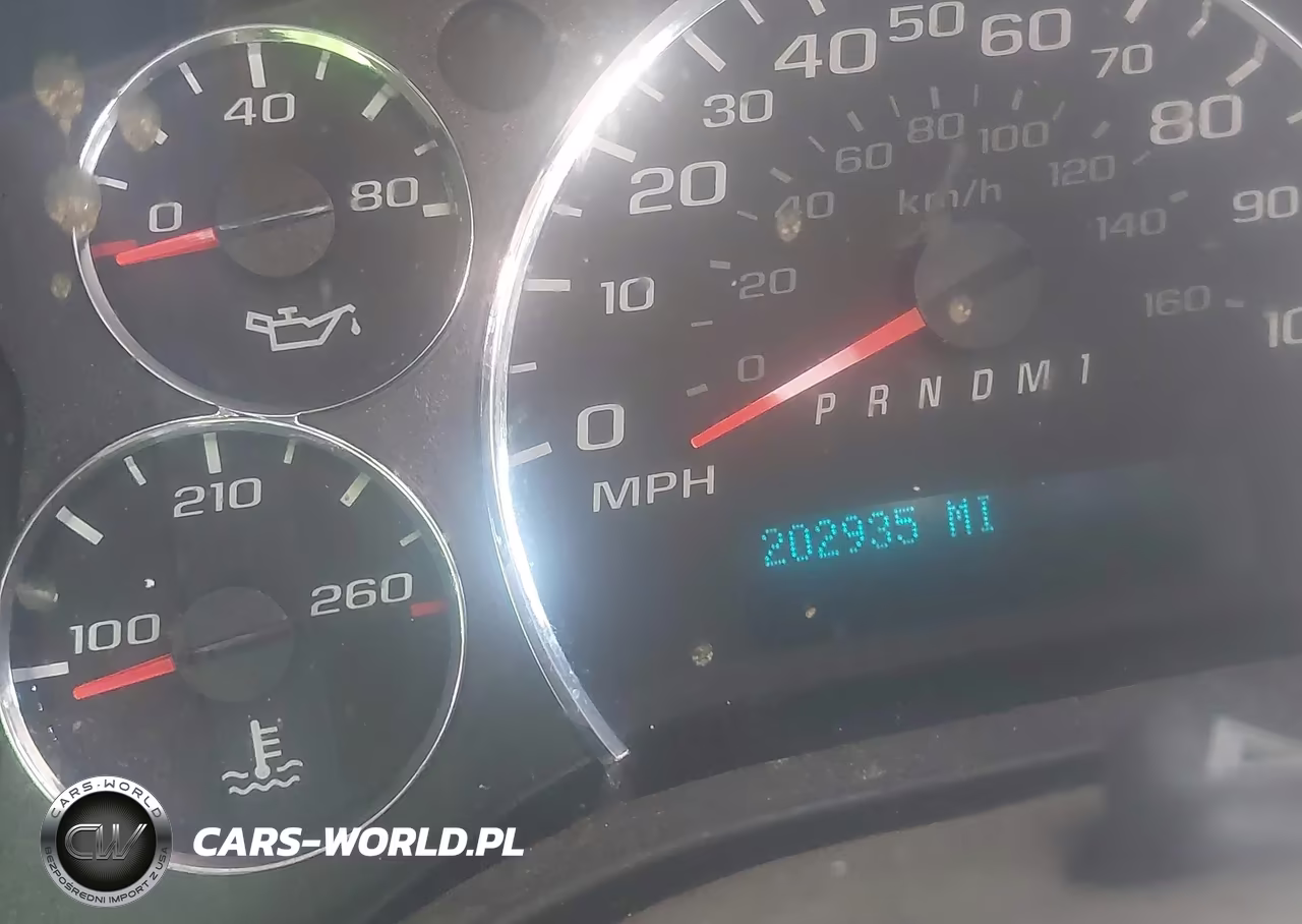 2016 Chevrolet Express 2500 Work Van VIN:1GCWGAFF8G1200264 - 14