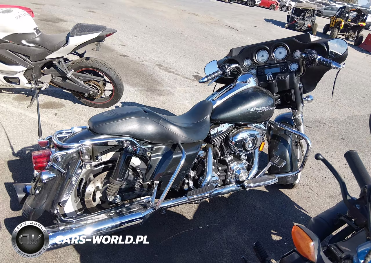 2008 Harley-Davidson Flhx VIN:1HD1KB4108Y680636 - 12