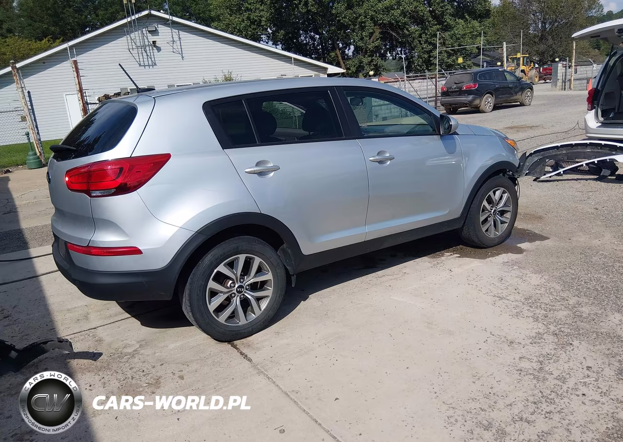 2016 Kia Sportage Lx VIN:KNDPB3ACXG7844616 - 4