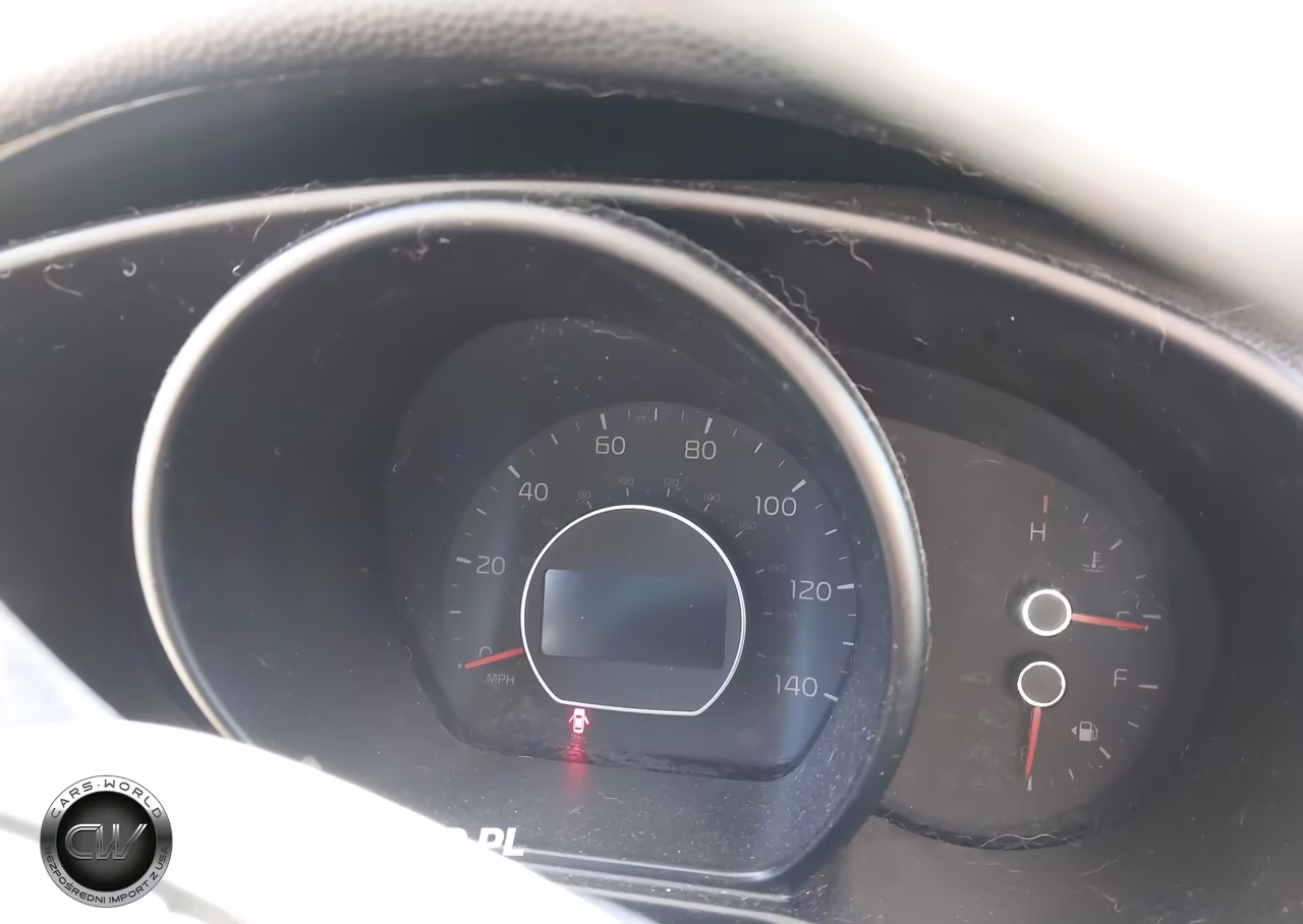 2018 Kia Soul + VIN:KNDJP3A50J7579558 - 7