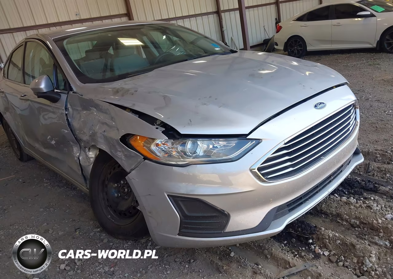 2019 Ford Fusion S VIN:3FA6P0G76KR101917 - 6